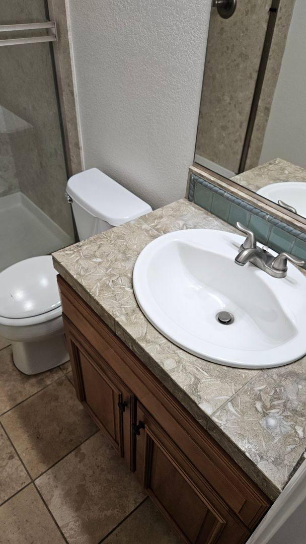 Apartment for rent at 2612-2612 1 2 Hawaiian Petrel Ave, Modesto, CA 95355