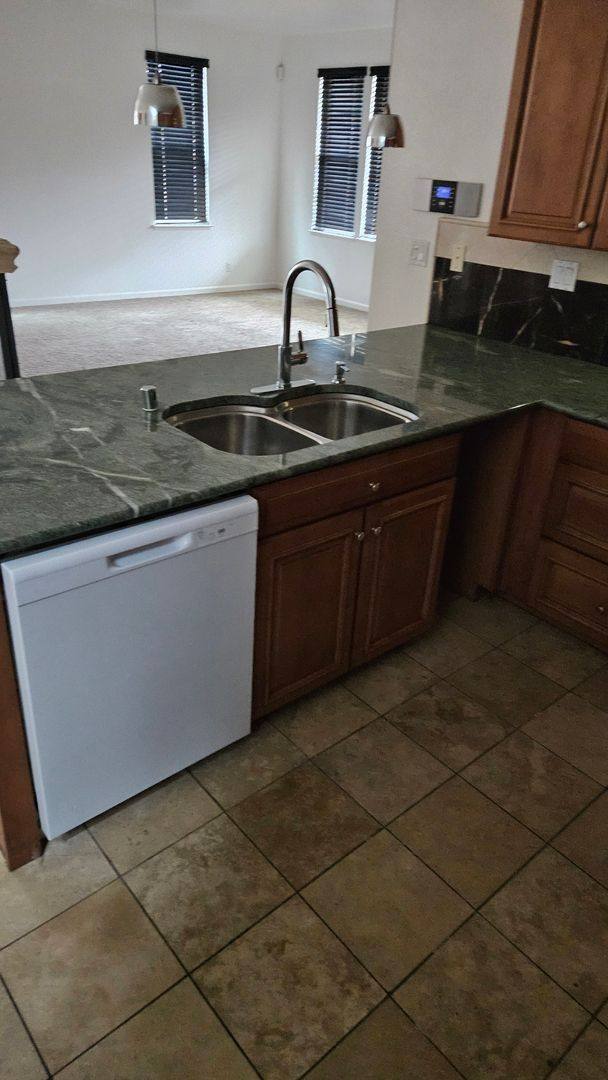 Apartment for rent at 2612-2612 1 2 Hawaiian Petrel Ave, Modesto, CA 95355