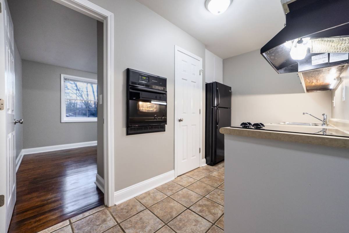 Apartment for rent at 110 Brookside Dr, Clarksville, TN 37042