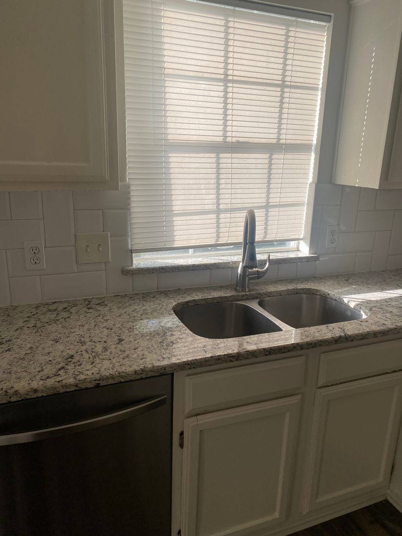House for rent at 318 Spanish Moss, Arlington, TX 76018