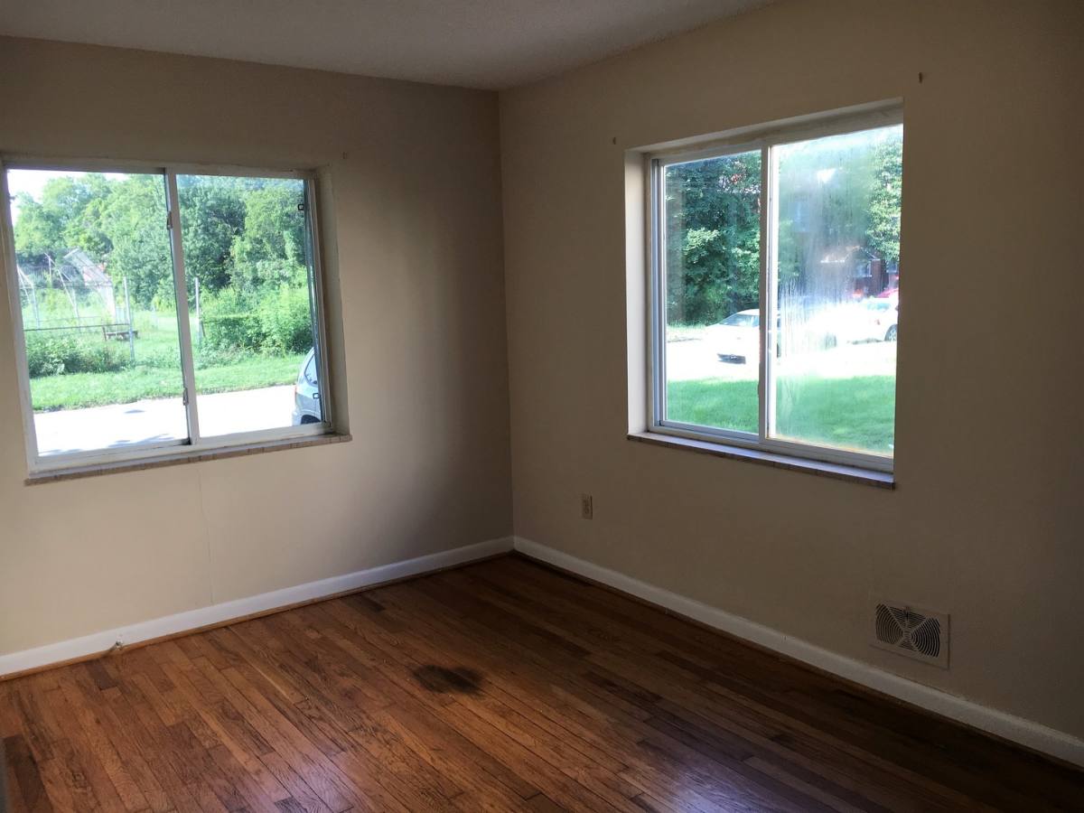 Apartment for rent at 460 E Norwich Ave, Columbus, OH 43201