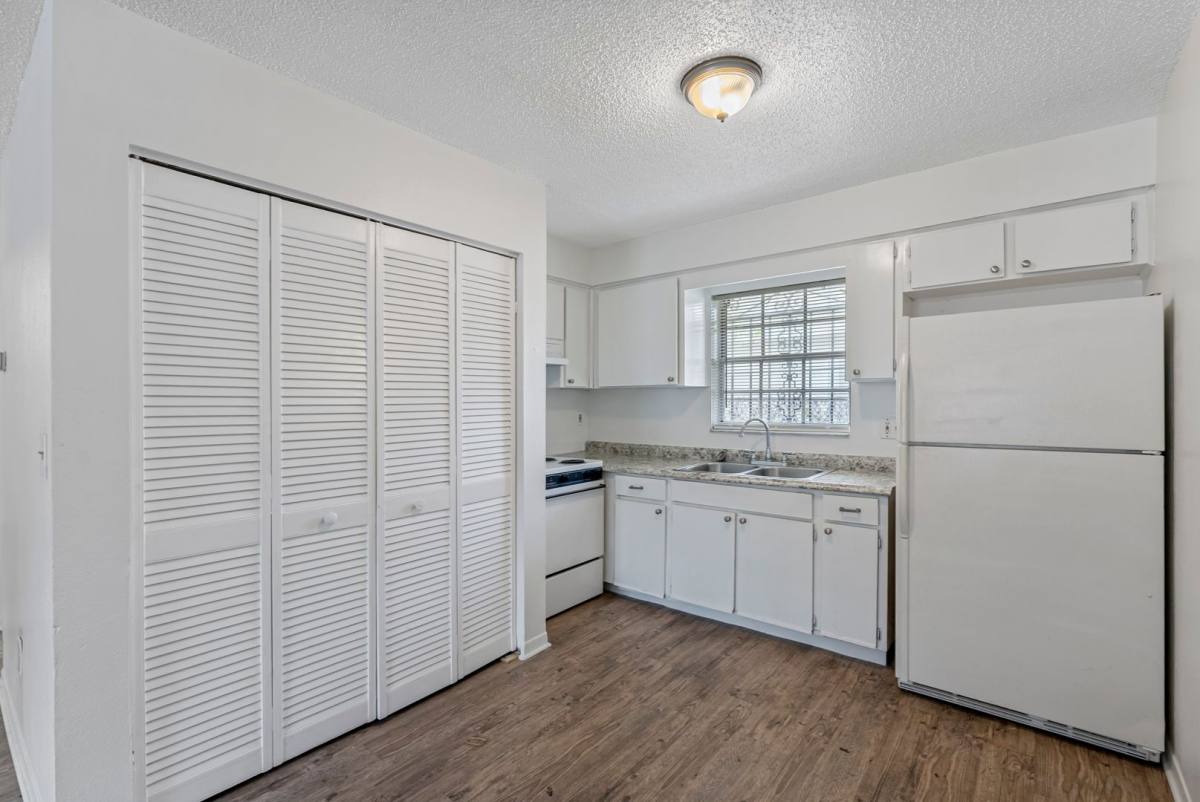 Apartment for rent at 2113 W Cypress St, Tampa, FL 33606