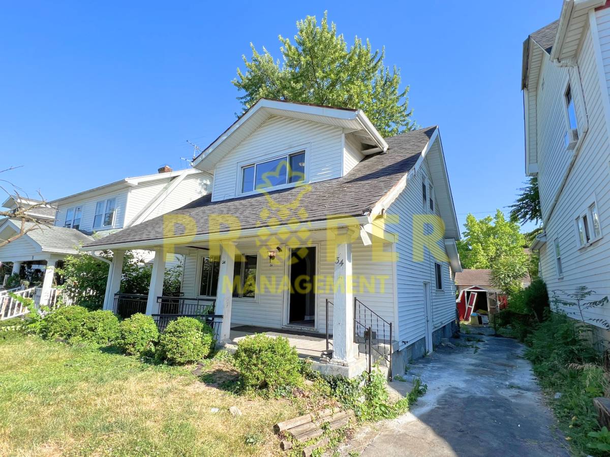 House for rent at 34 E Siebenthaler Ave, Dayton, OH 45405