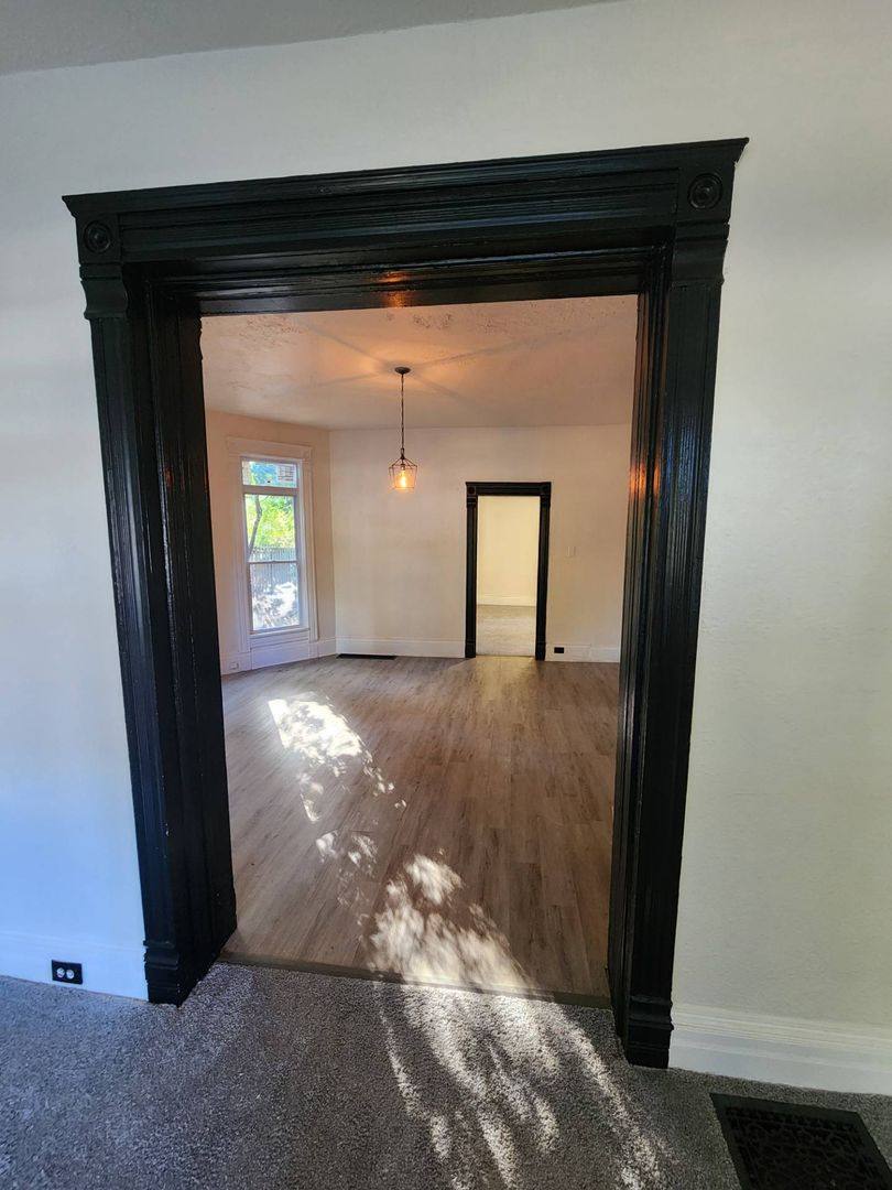 Apartment for rent at 2186 E 89th St, Cleveland, OH 44106