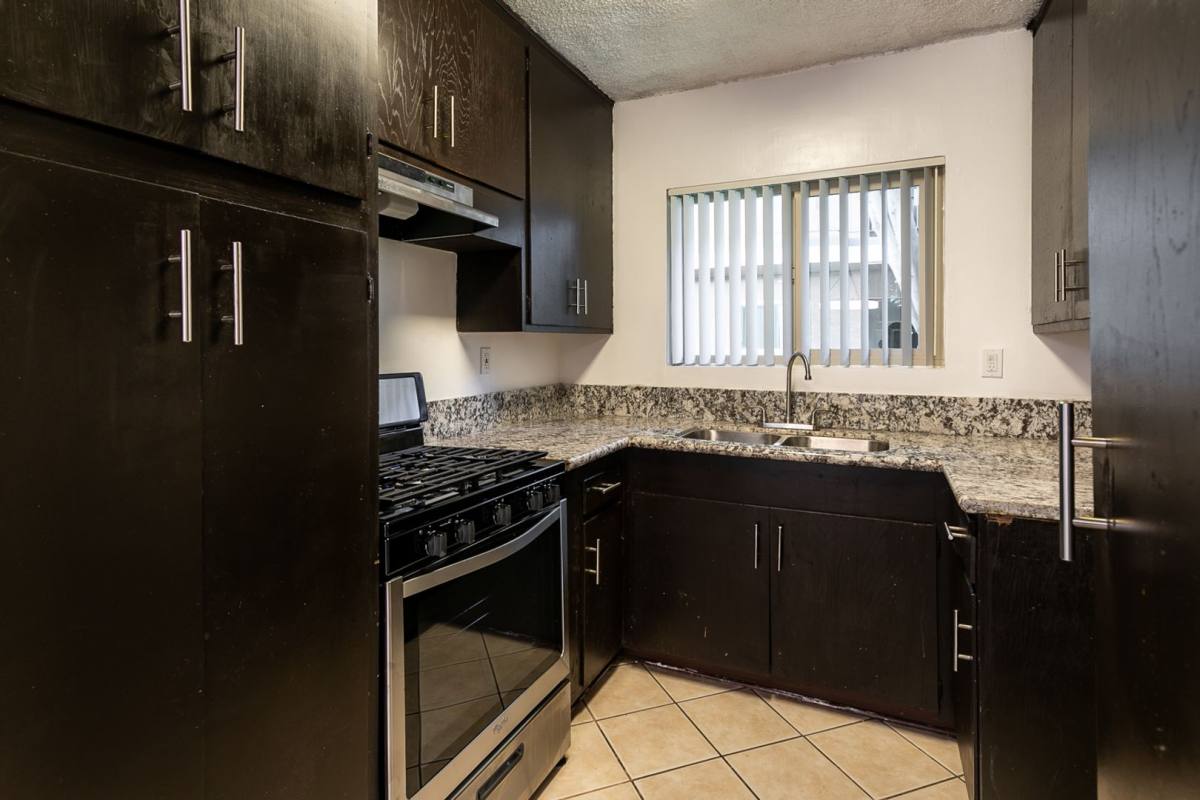 Apartment for rent at 8960 Orion Ave, North Hills, CA 91343