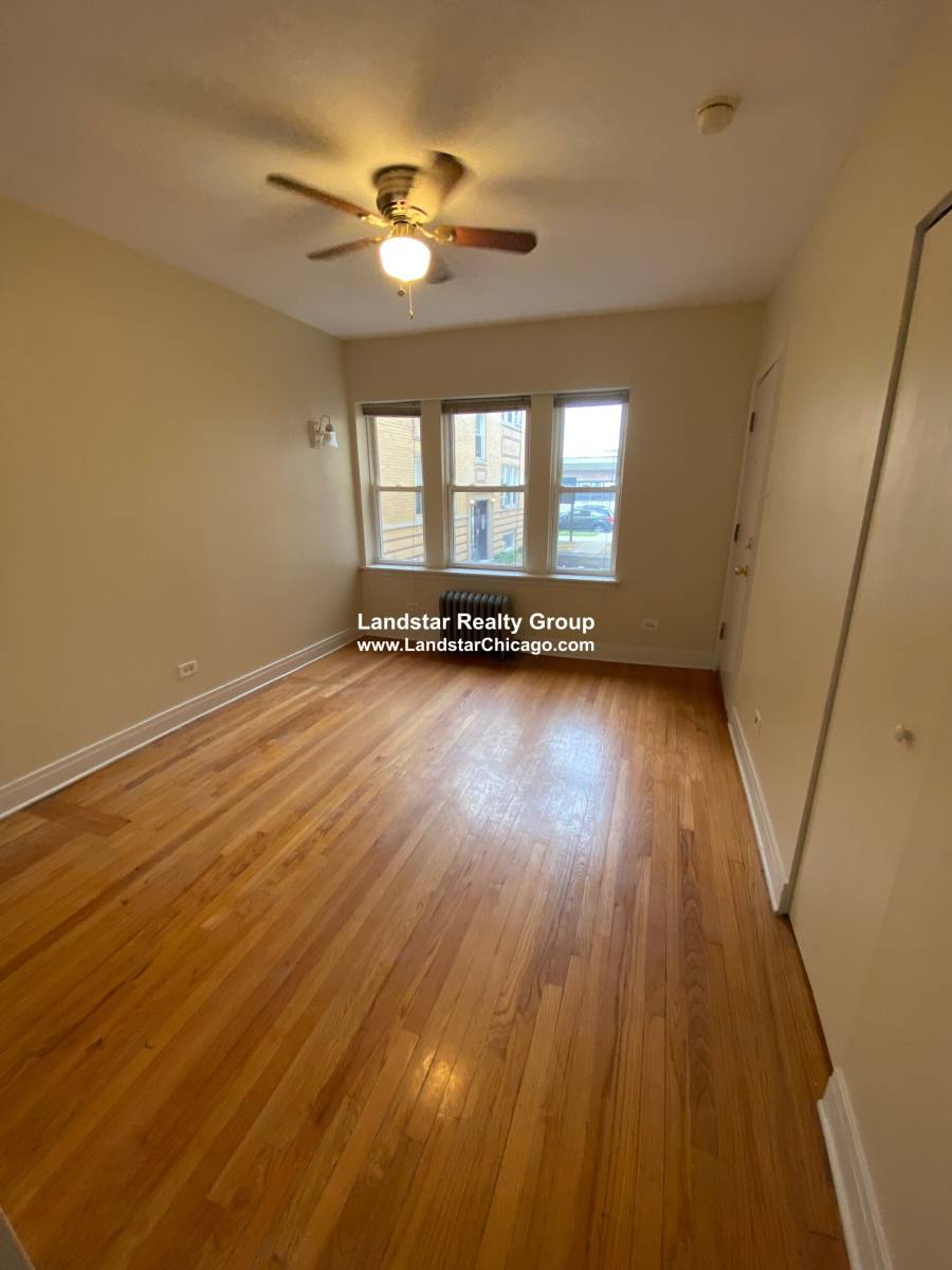 Apartment for rent at 4411 N Kenneth #3A, Chicago, IL 60630