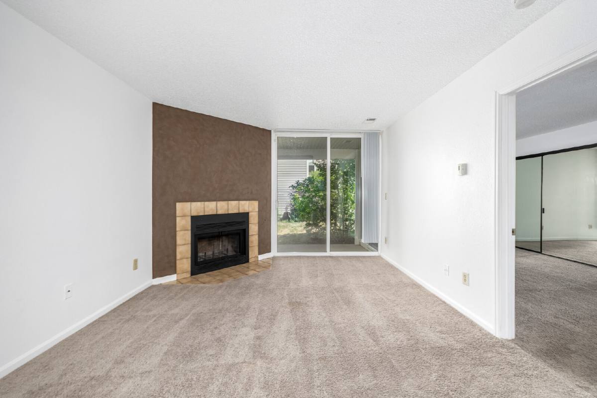Apartment for rent at 11113 E Alameda Ave #107, Aurora, CO 80012
