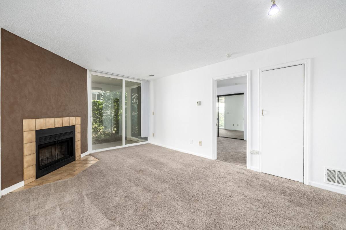 Apartment for rent at 11113 E Alameda Ave #107, Aurora, CO 80012