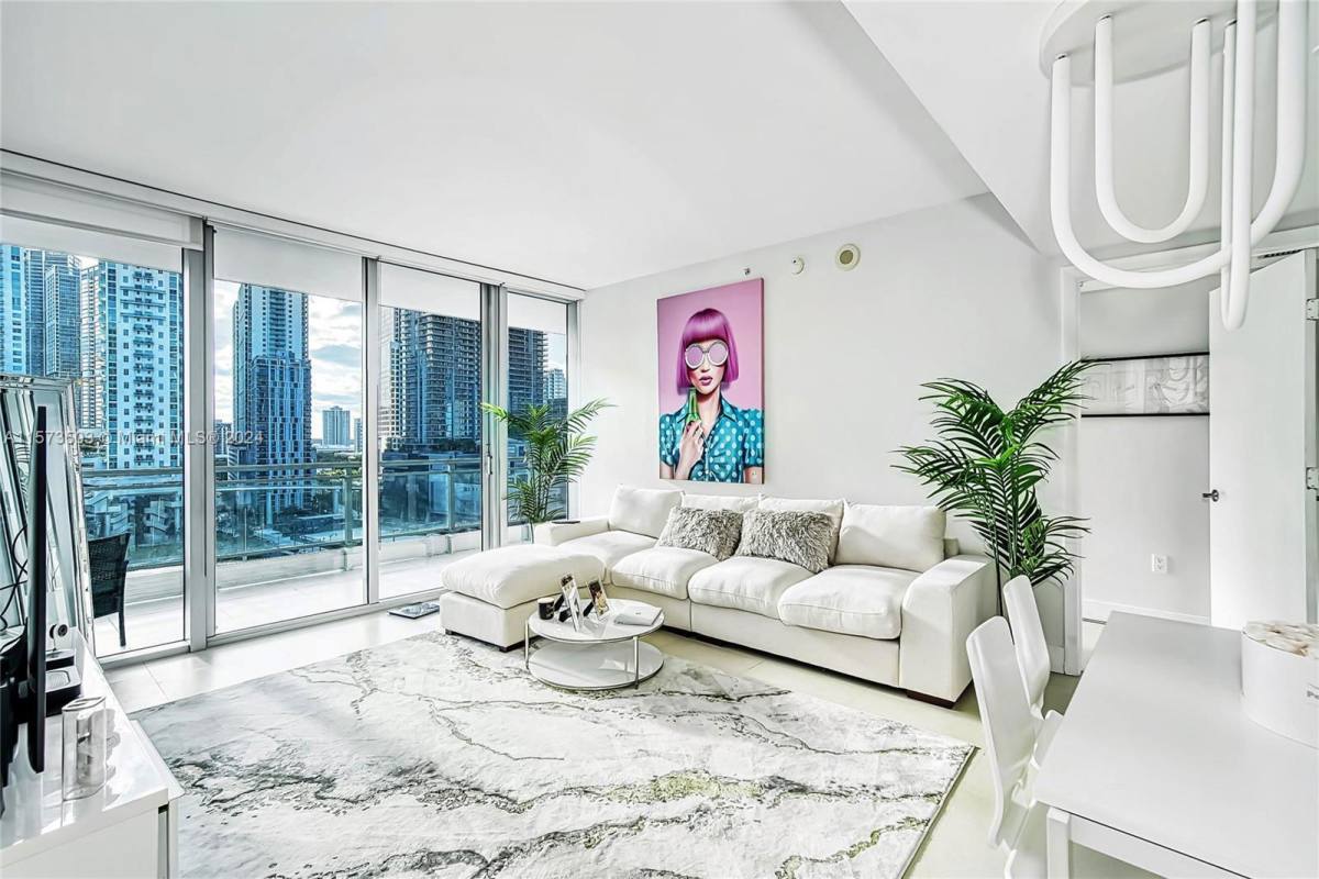 Condo for rent at 92 SW 3rd St, Miami, FL 33130