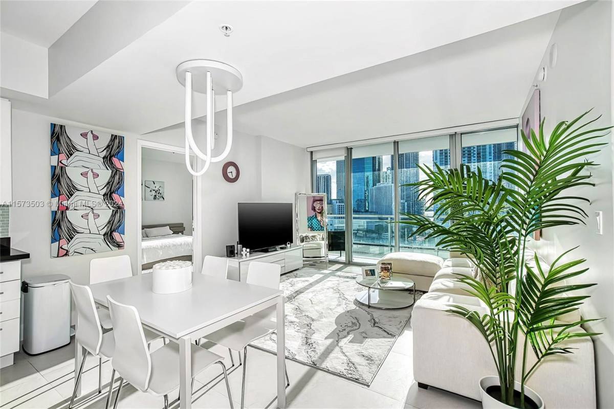 Condo for rent at 92 SW 3rd St, Miami, FL 33130