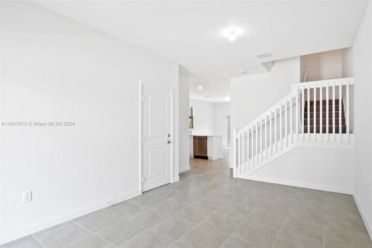Townhouse for rent at 11934 SW 247th Terrace, Homestead, FL 33032