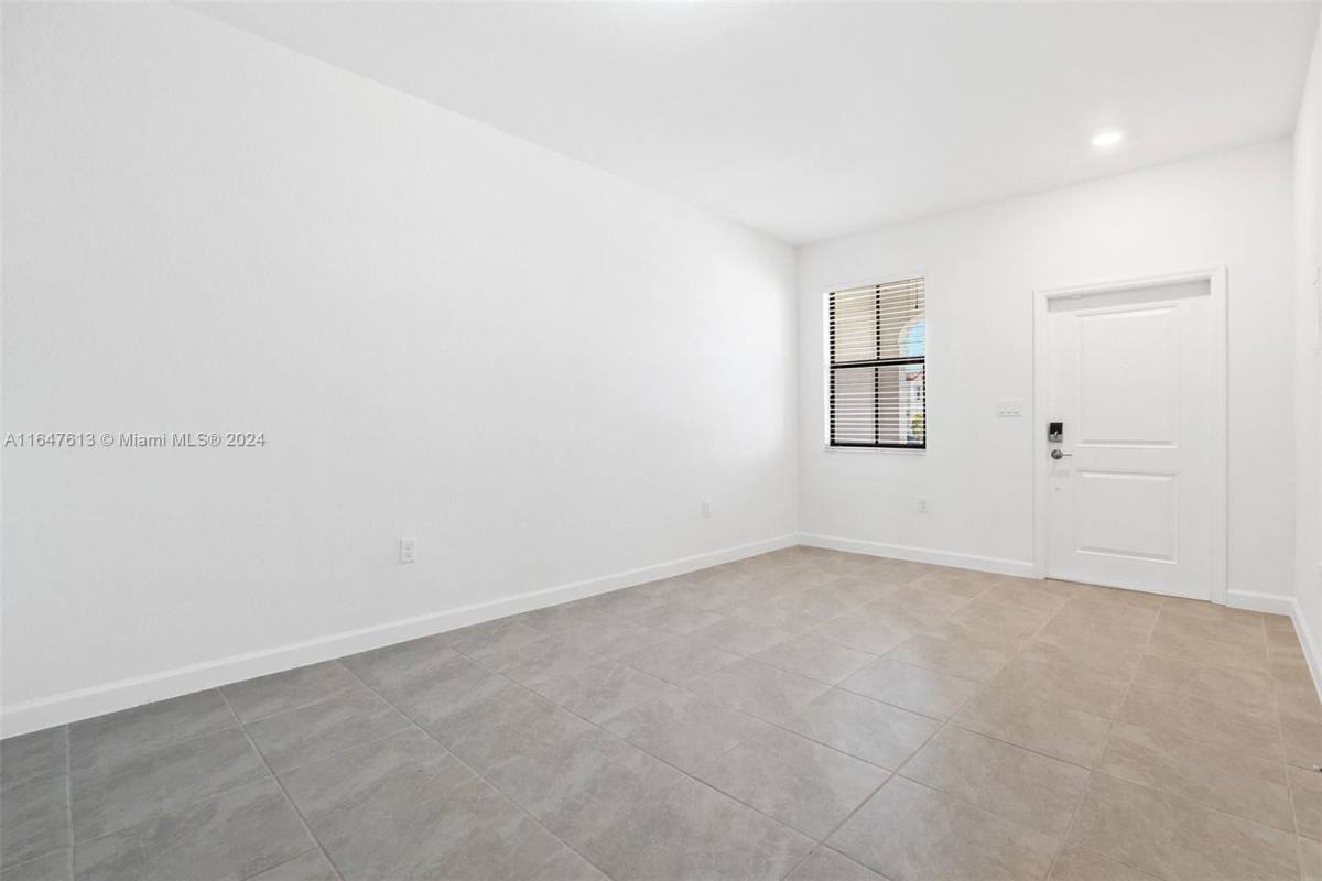 Townhouse for rent at 11934 SW 247th Terrace, Homestead, FL 33032