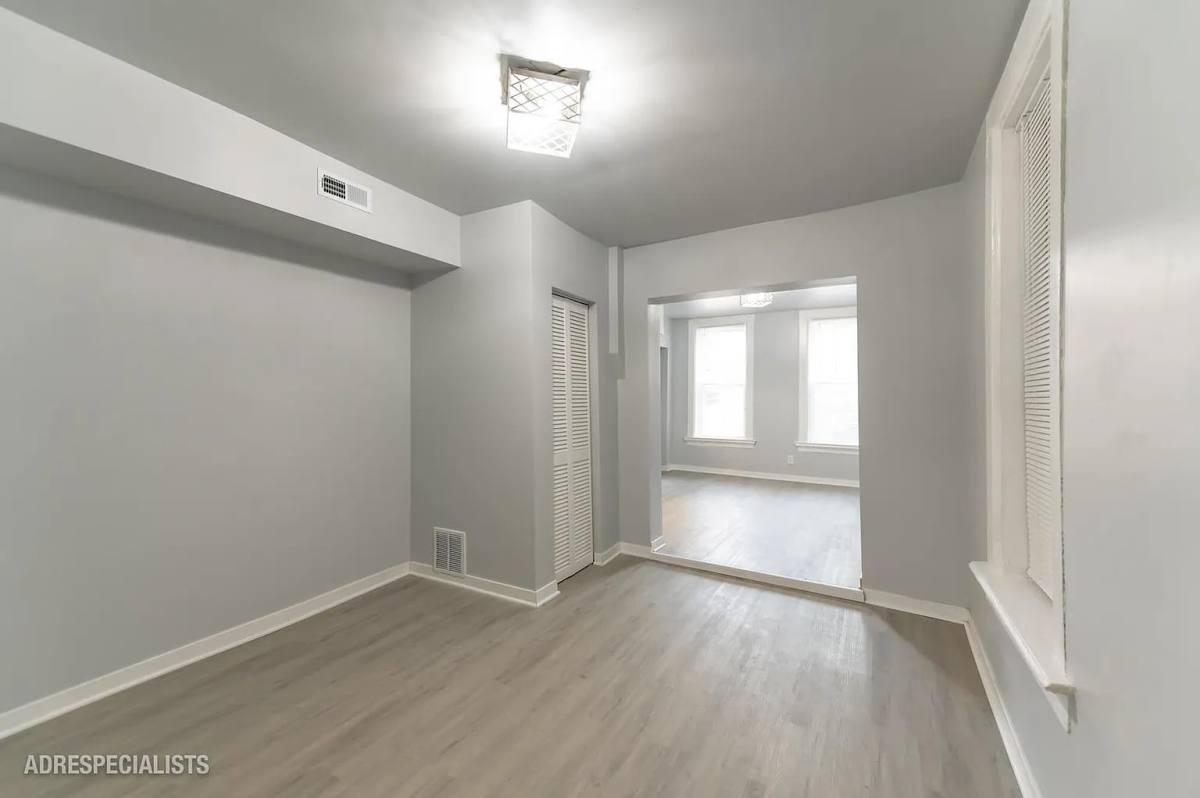 Townhouse for rent at 1932 W 22nd Place, Chicago, IL 60608