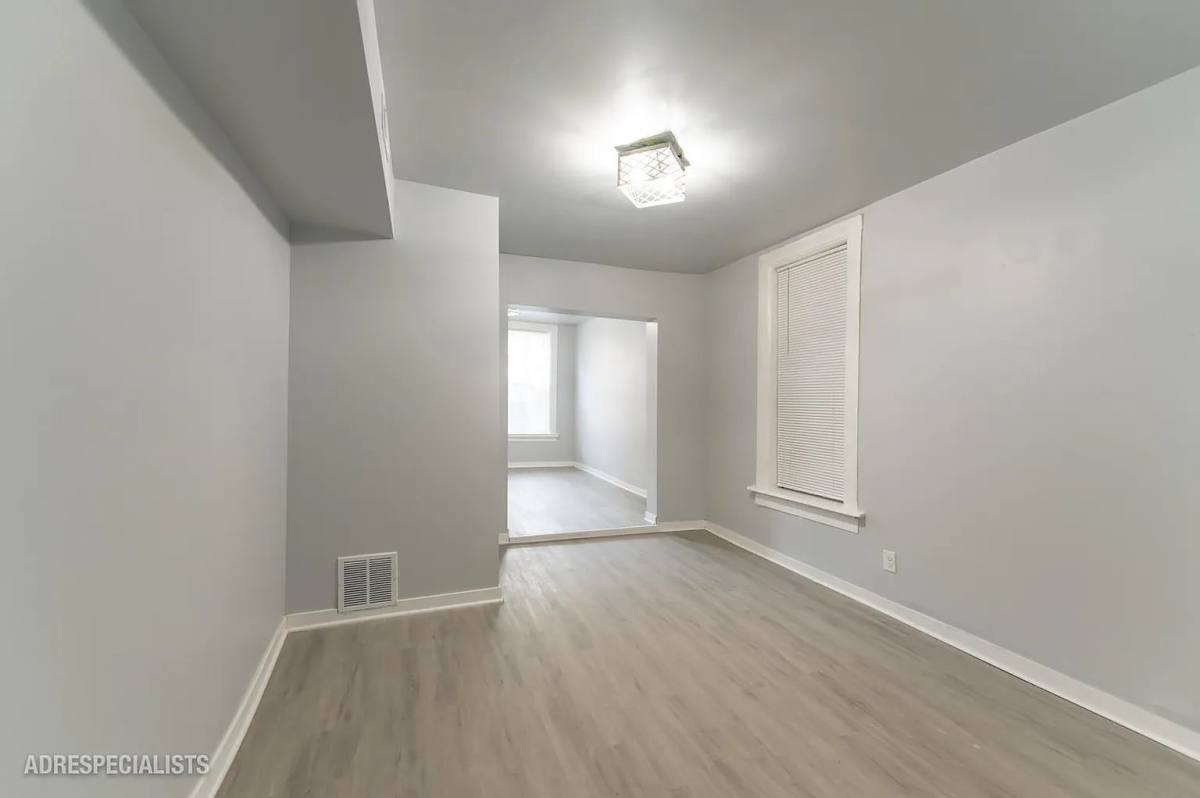 Townhouse for rent at 1932 W 22nd Place, Chicago, IL 60608