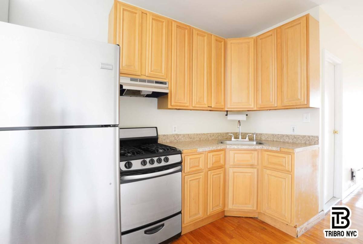 Apartment for rent at 102 Baltic St, Brooklyn, NY 11201