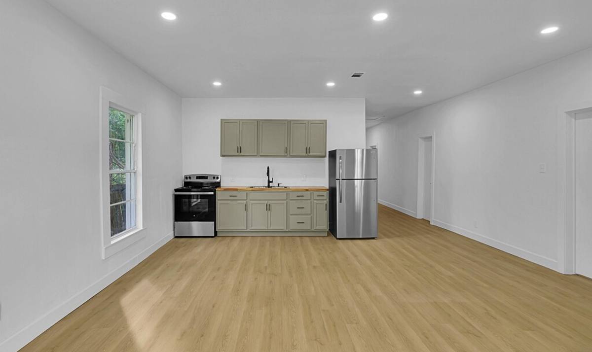 House for rent at 1606 N 9th St, Waco, TX 76707