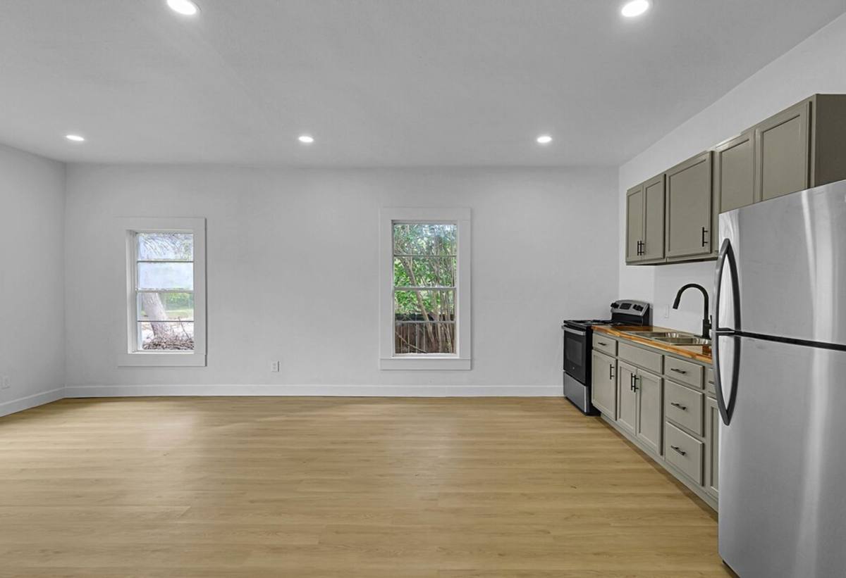 House for rent at 1606 N 9th St, Waco, TX 76707