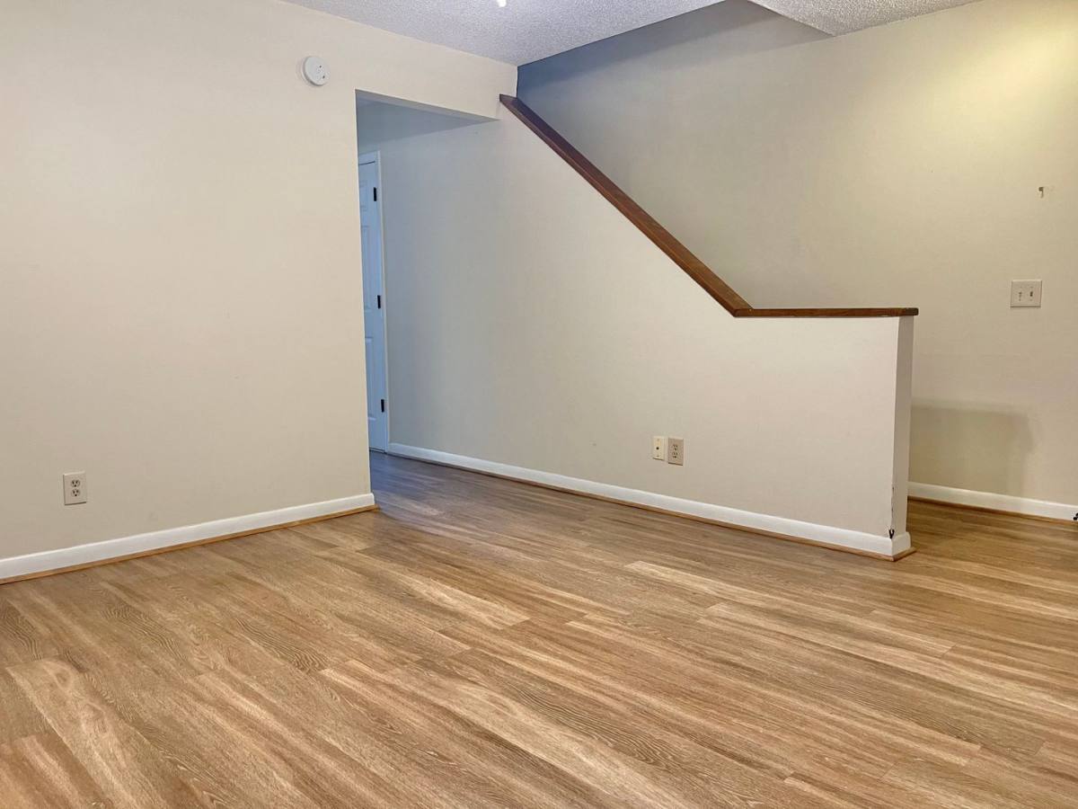 Apartment for rent at 148 E University Dr #B202, Auburn, AL 36832