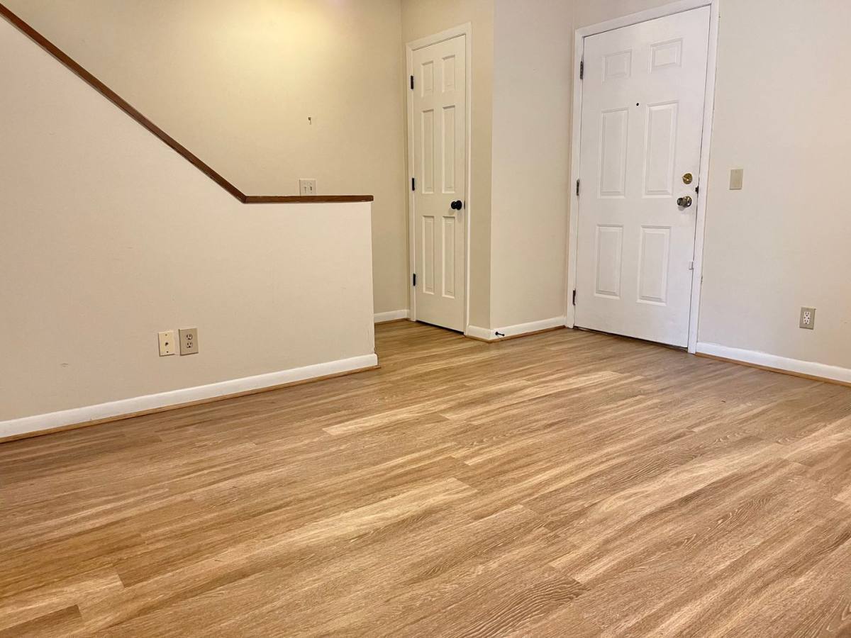 Apartment for rent at 148 E University Dr #B202, Auburn, AL 36832