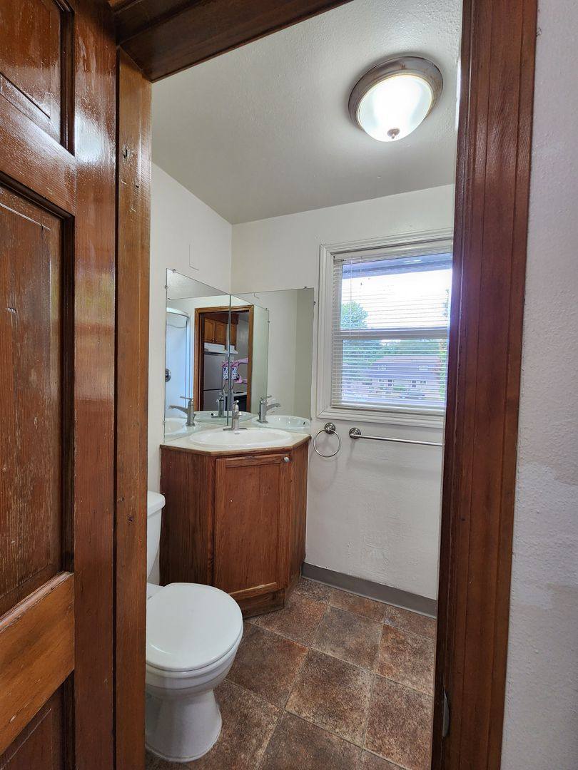 Apartment for rent at 302 Monmouth Ave S, Monmouth, OR 97361