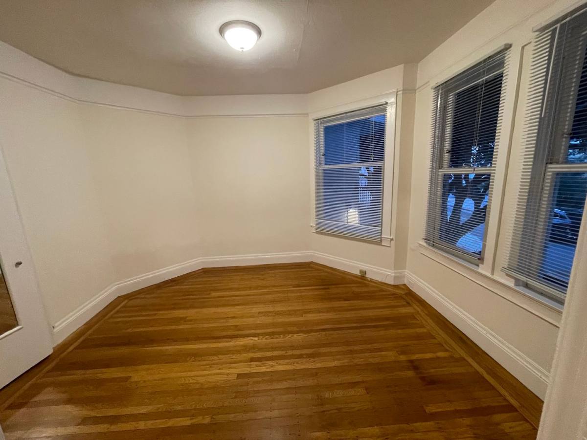 Apartment for rent at 3955 17th St, San Francisco, CA 94114