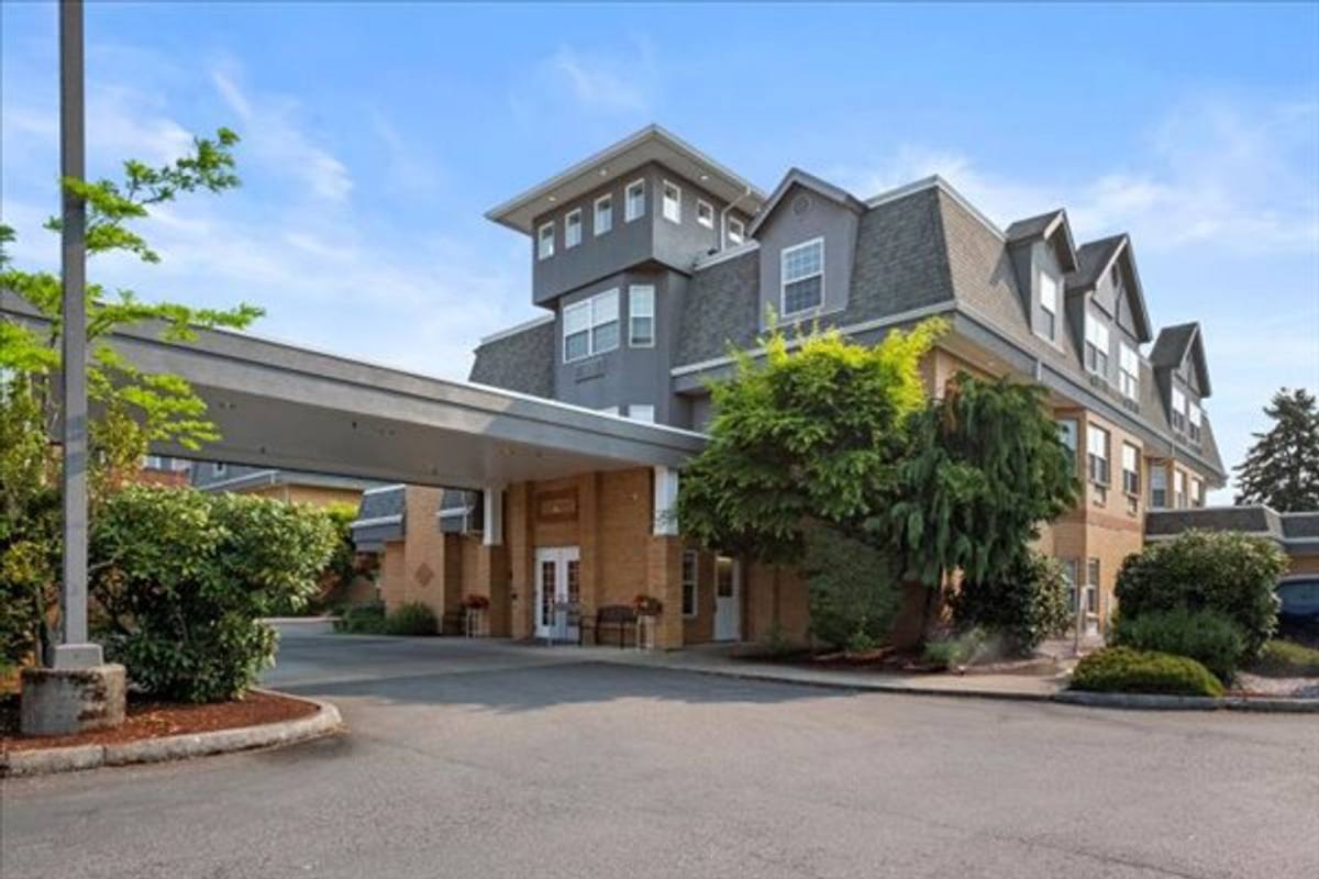 Life Manor Mountainside, 1609 S Union Ave, Tacoma, WA 98405 - Apartment for Rent - Image 10