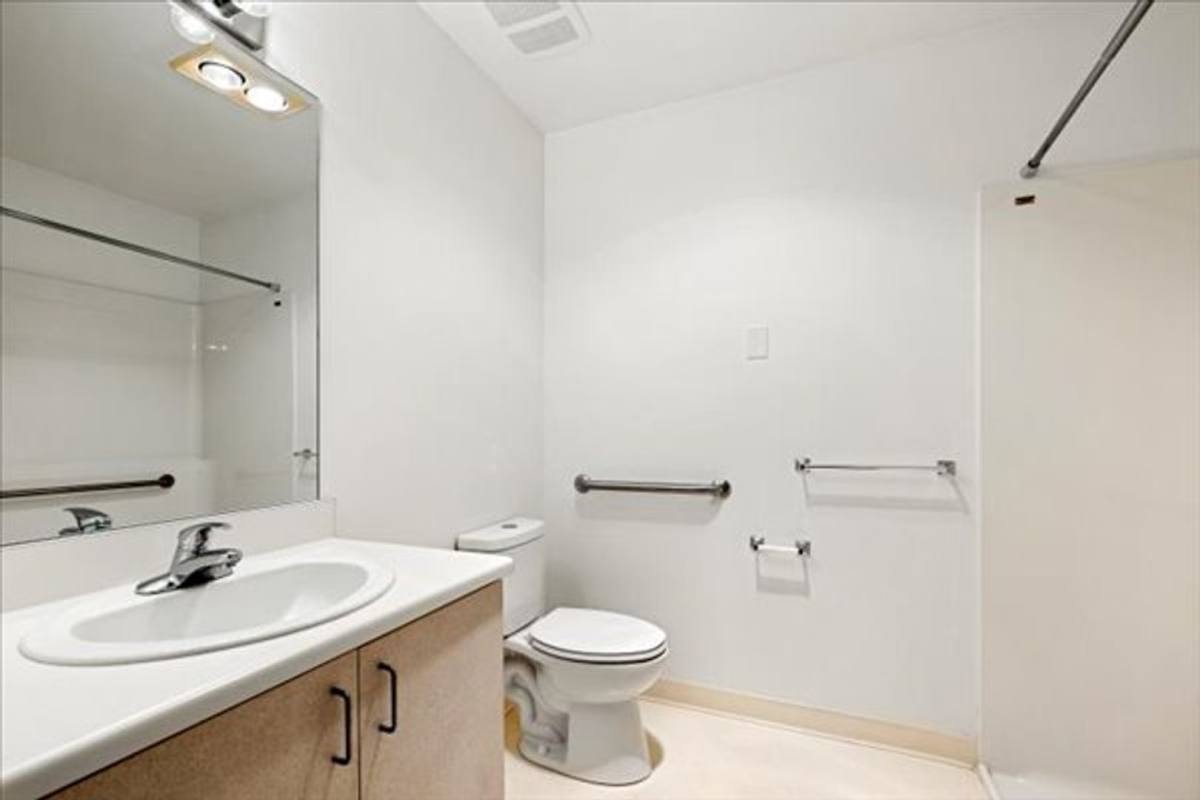 Life Manor Mountainside, 1609 S Union Ave, Tacoma, WA 98405 - Apartment for Rent - Image 6