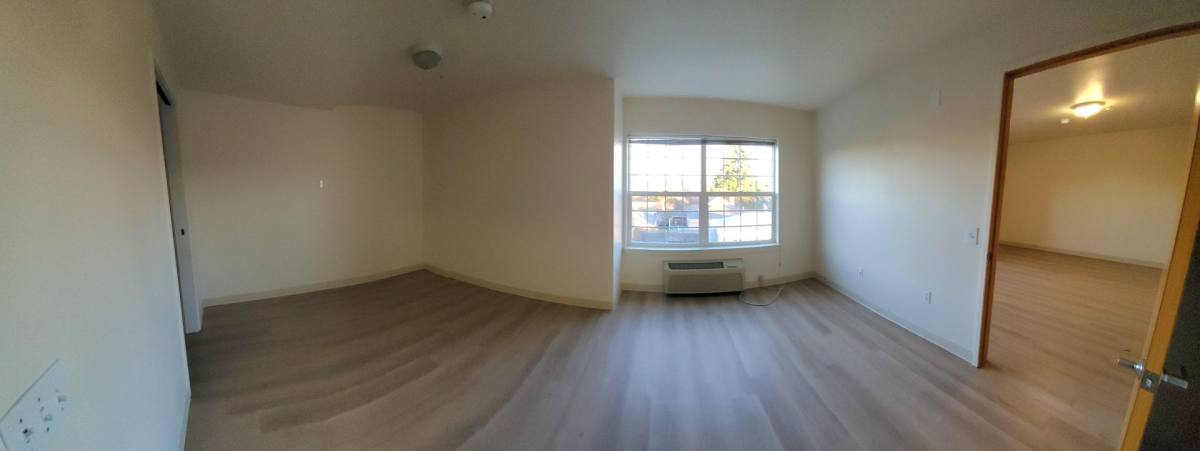 Life Manor Mountainside, 1609 S Union Ave, Tacoma, WA 98405 - Apartment for Rent - Image 7
