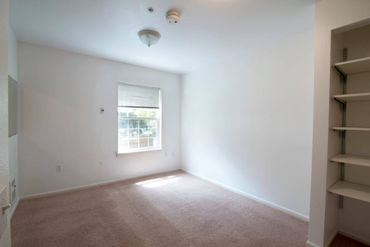 Apartment for rent at 1609 S Union Ave, Tacoma, WA 98405