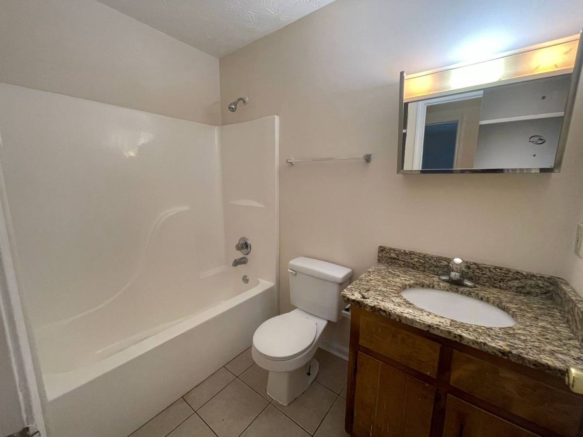 House for rent at 101 Hunters Run Rd, Athens, GA 30606