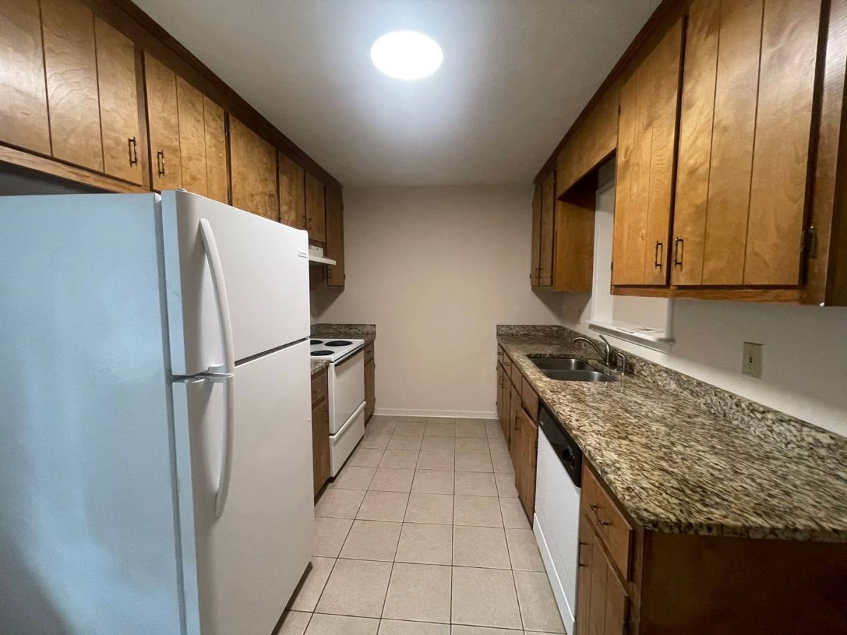 House for rent at 101 Hunters Run Rd, Athens, GA 30606