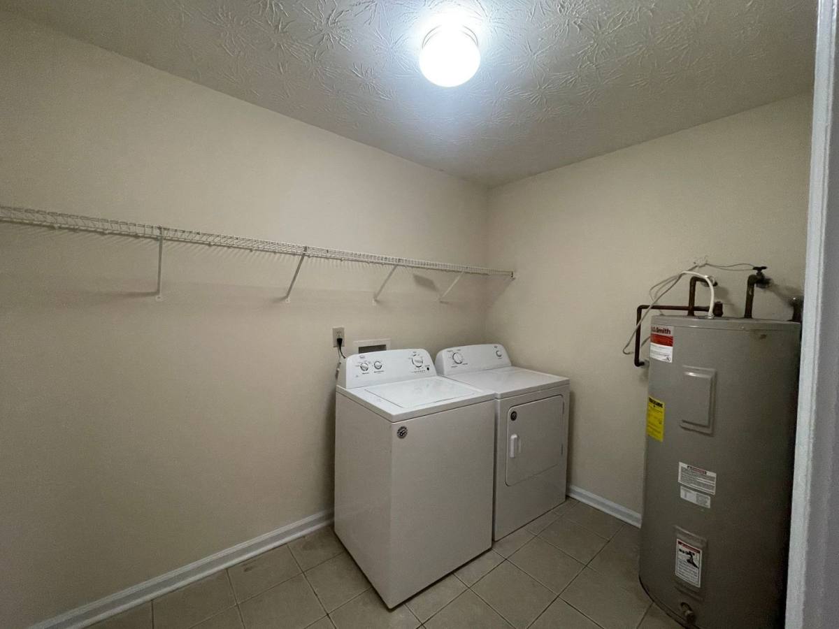 House for rent at 101 Hunters Run Rd, Athens, GA 30606