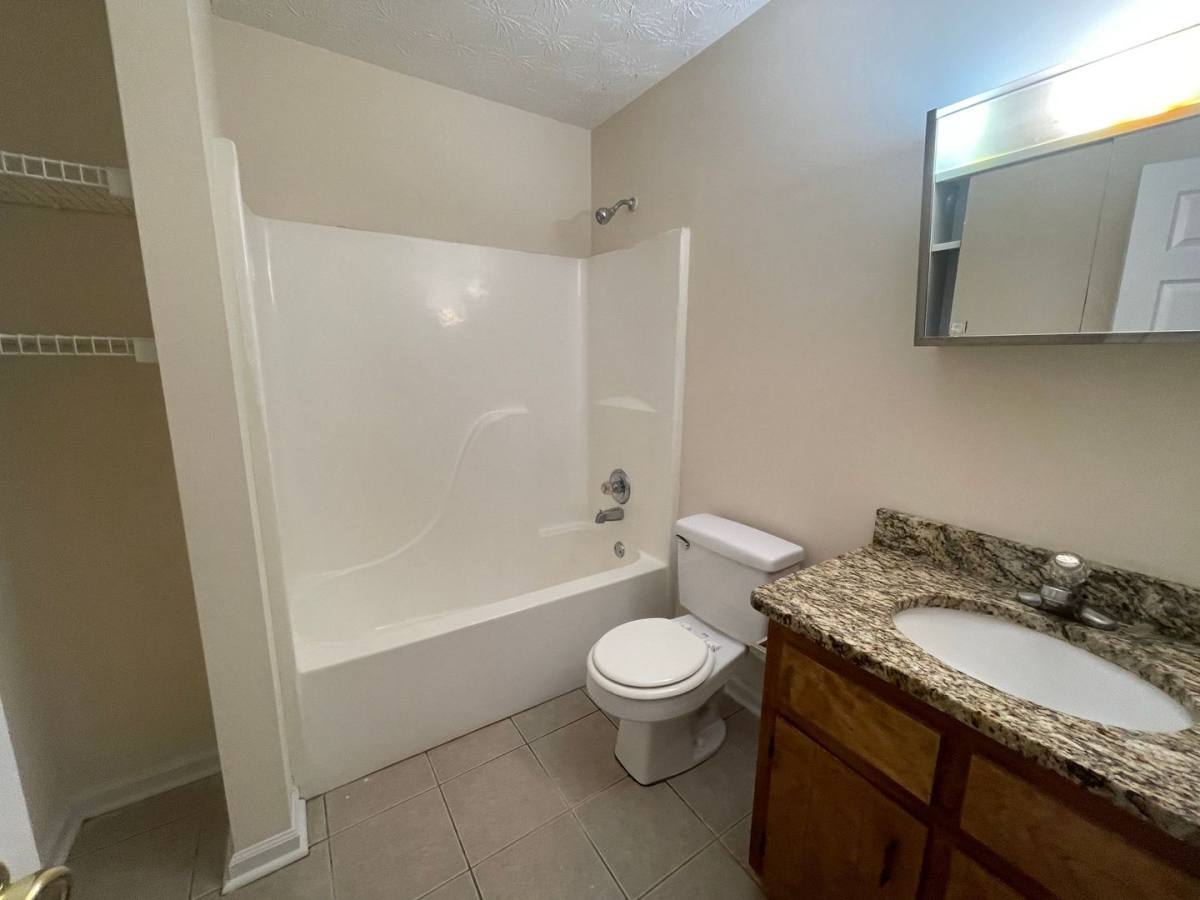 House for rent at 101 Hunters Run Rd, Athens, GA 30606