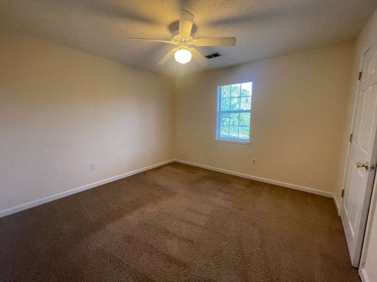House for rent at 101 Hunters Run Rd, Athens, GA 30606