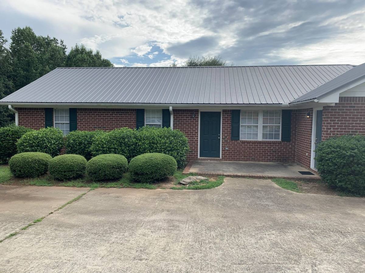 House for rent at 109 Hunters Run Rd, Athens, GA 30606