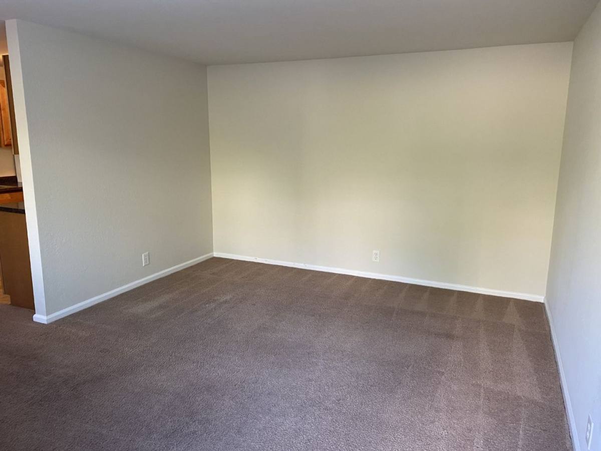 Apartment for rent at 403 Trinity St, Vallejo, CA 94590