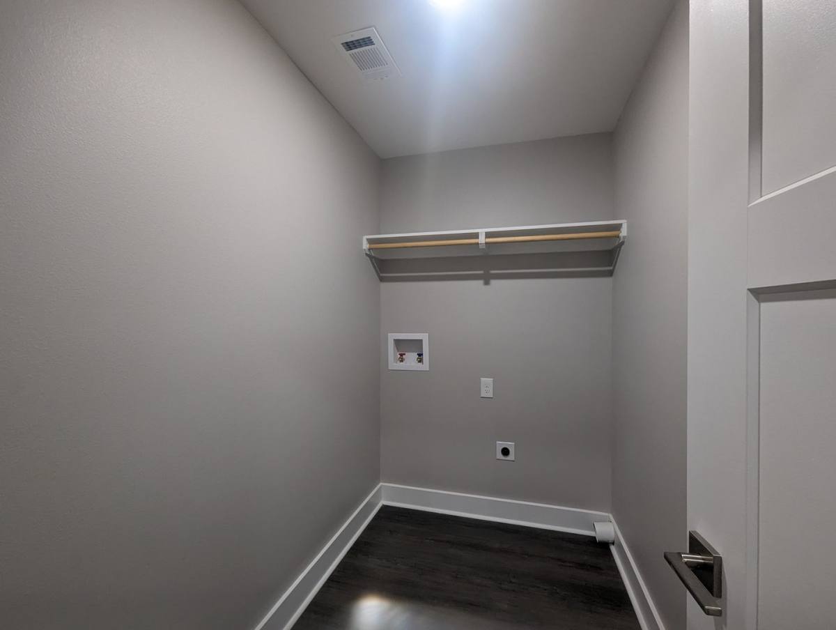 Townhouse for rent at 23 Estes Way, Batesville, AR 72501