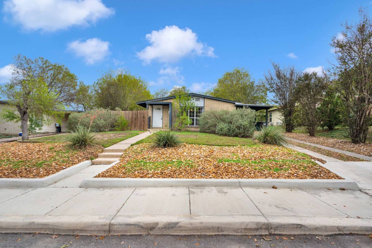 House for rent at 142 Shady Rill, San Antonio, TX 78213