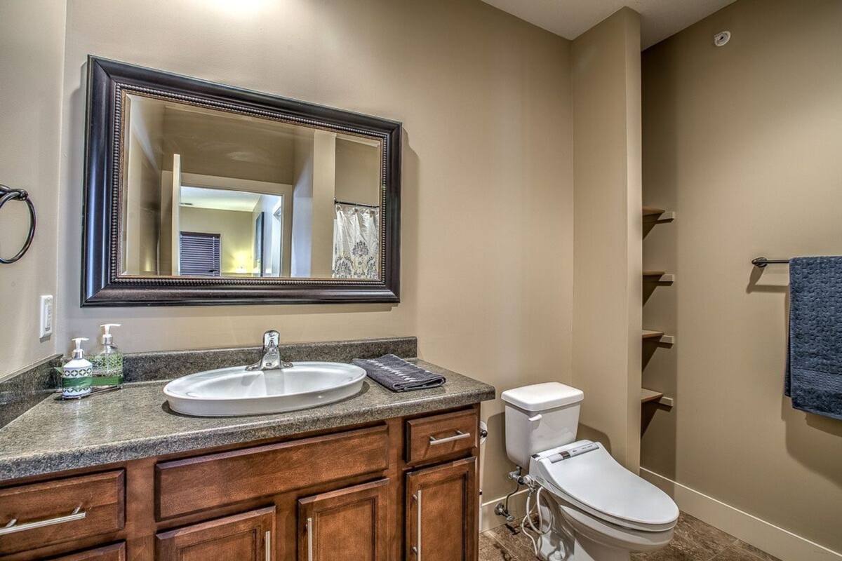 Apartment for rent at 19009 Marcy St, Elkhorn, NE 68022