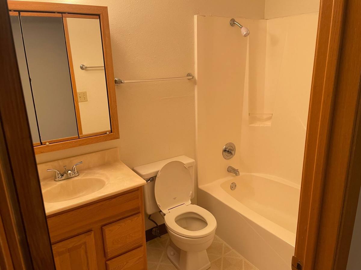 Apartment for rent at 919 9th St W, West Fargo, ND 58078