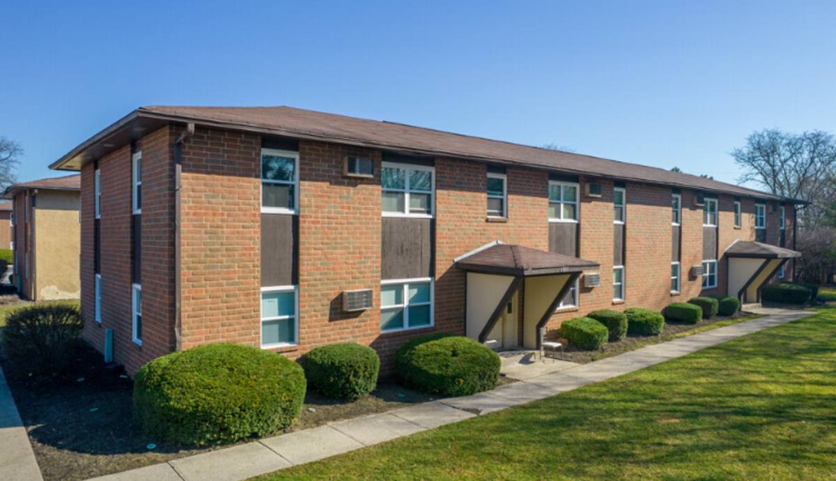 Apartment for rent at 2979 Columbus St, Grove City, OH 43123