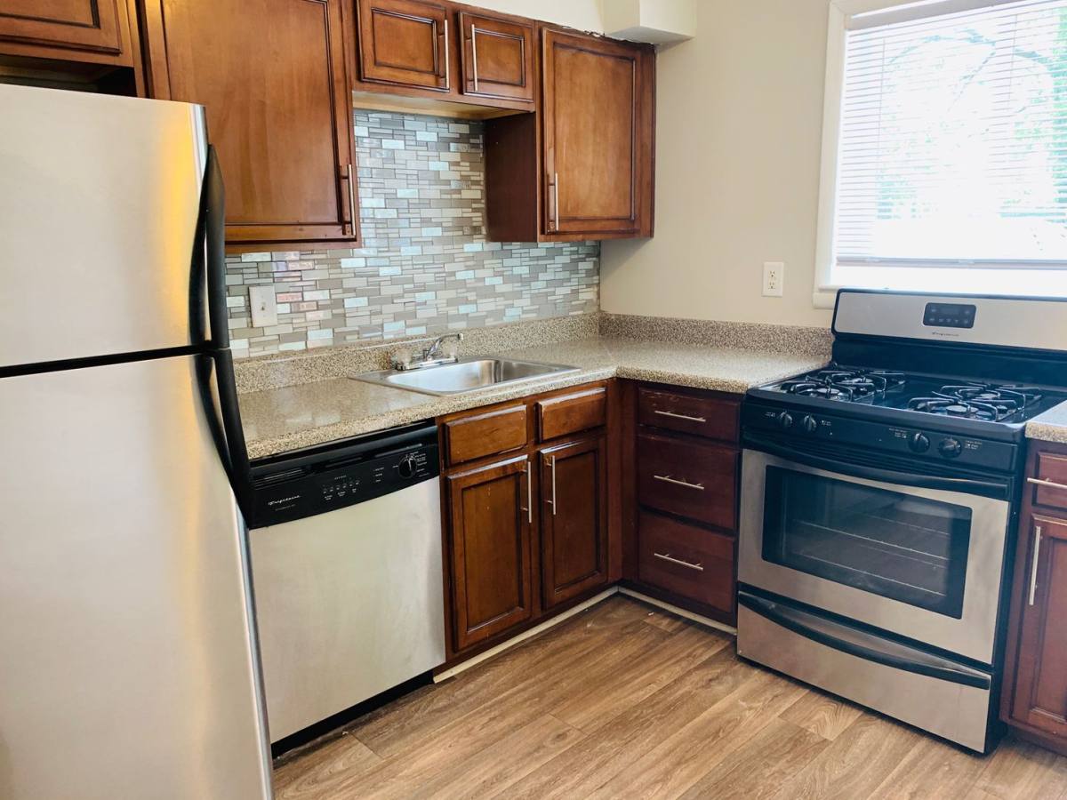 Apartment for rent at 9 Clay St SE, Atlanta, GA 30317
