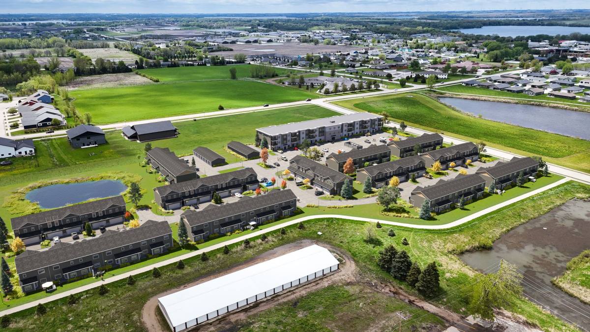 Townhouse for rent at 2125 Royal Ave, Spirit Lake, IA 51360