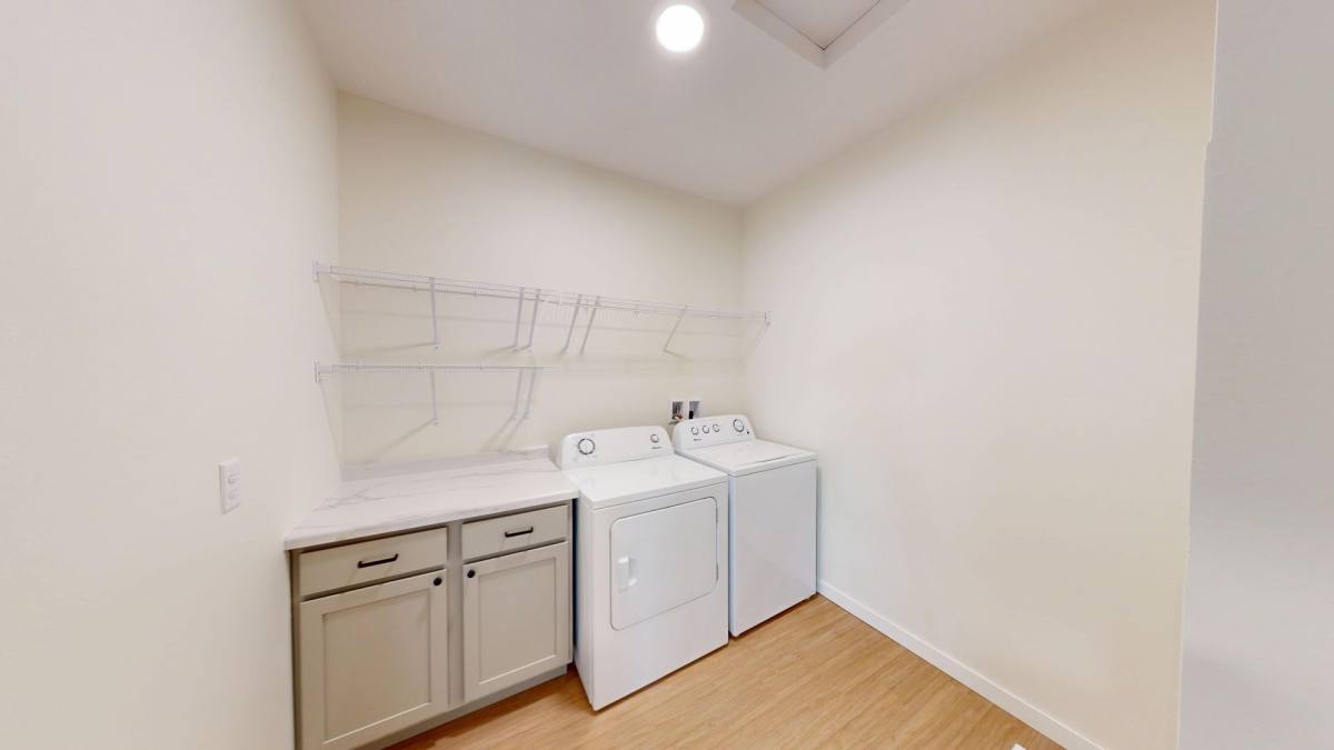 Townhouse for rent at 2125 Royal Ave, Spirit Lake, IA 51360