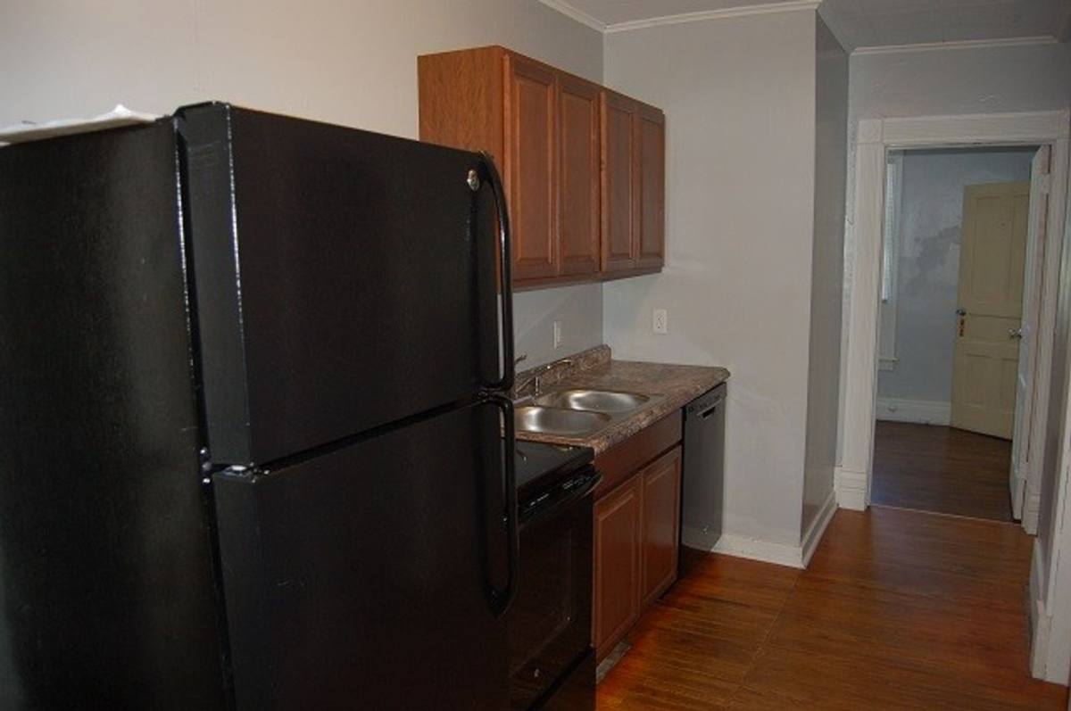 Apartment for rent at 906 E Burlington St, Iowa City, IA 52240