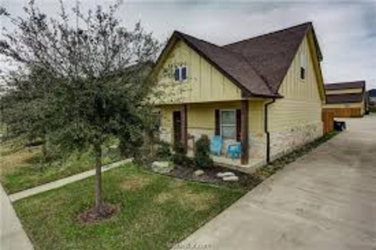 House for rent at 3366 Keefer Loop, College Station, TX 77845