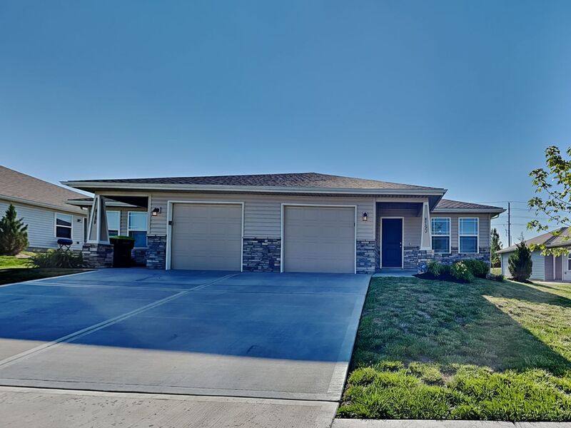 House for rent at 8122 SW 1st St, Blue Springs, MO 64014