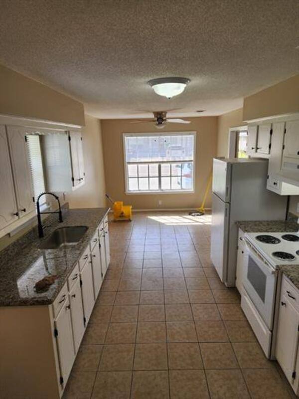 Apartment for rent at 42421 Deluxe Lake Dr #4B, Hammond, LA 70403