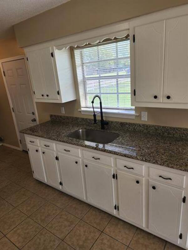 Apartment for rent at 42421 Deluxe Lake Dr #4B, Hammond, LA 70403