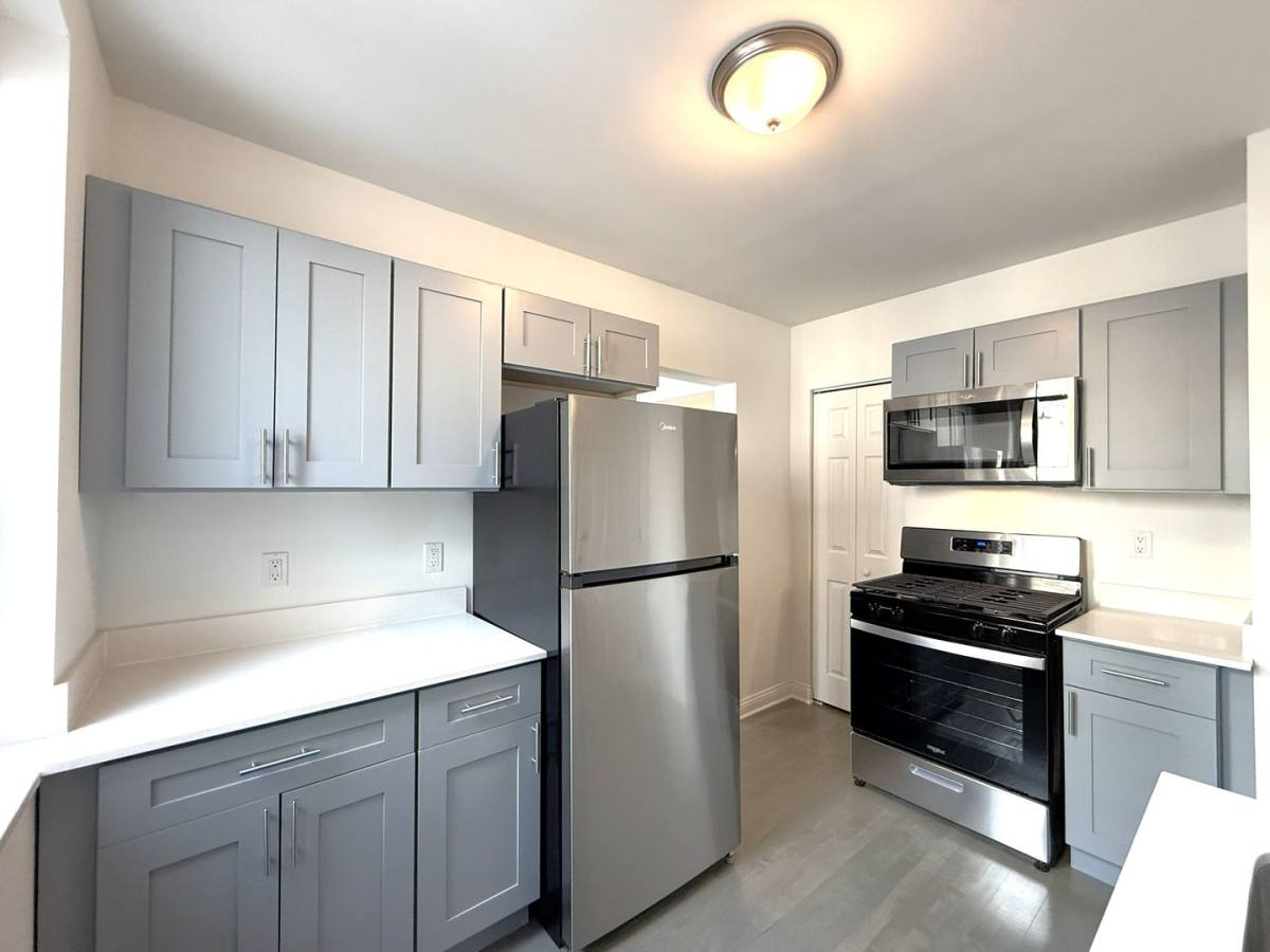 Apartment for rent at 1800 N Farwell Ave, Milwaukee, WI 53202